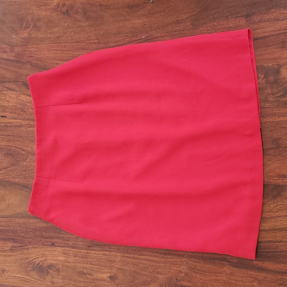 Y2K HALSTON LIFESTYLE Red Pencil Skirt MEDIUM Minimalist Work Holiday Midi - Picture 4 of 16